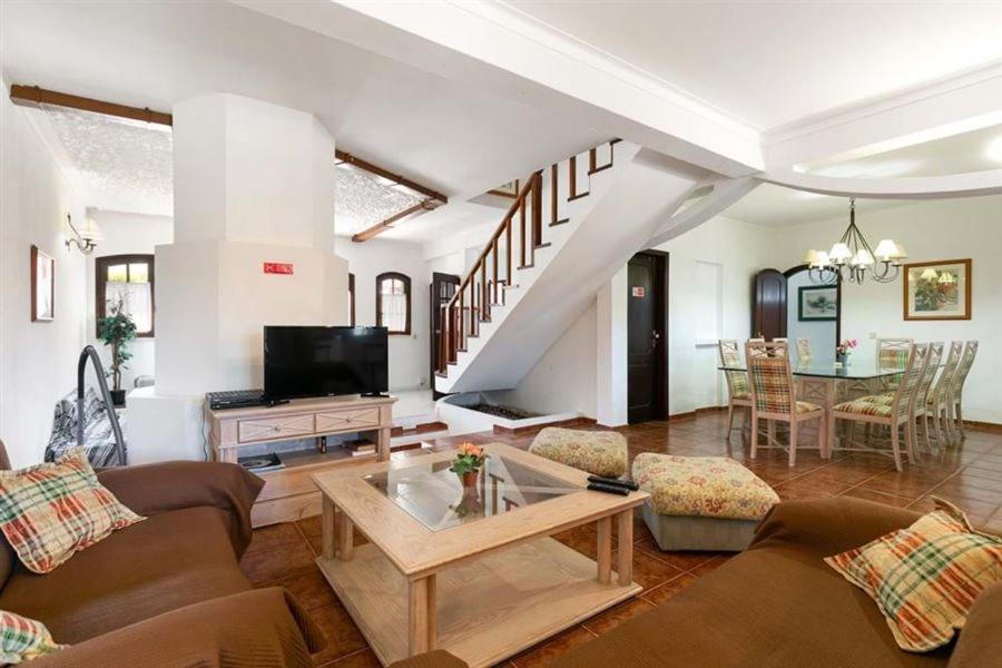 Roulito'S Guest House アルチュラ エクステリア 写真